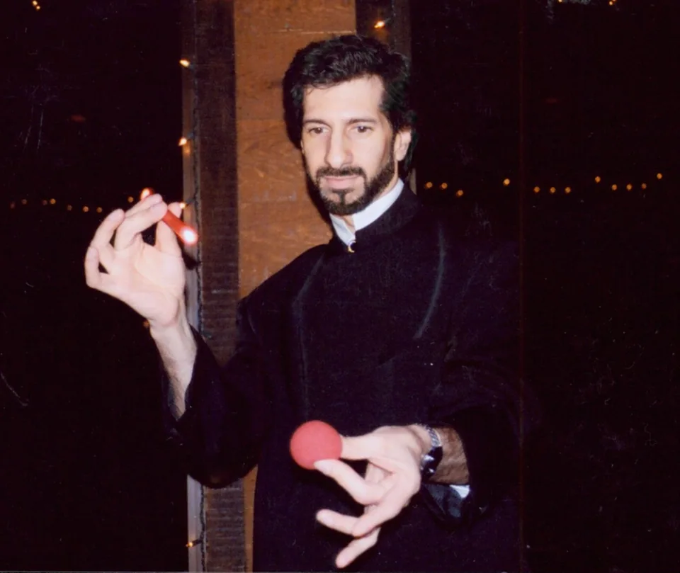 Tony Spero creating balloon art for kids